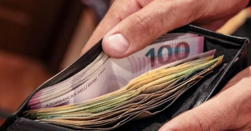 Minimum əməkhaqqı nə qədər artacaq? Araşdırma