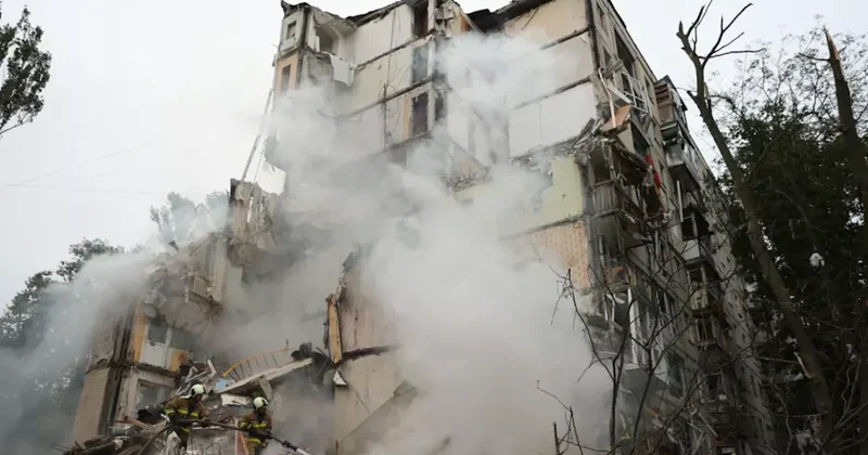 Украина подверглась массированной атаке беспилотниками и ракетами, есть жертвы