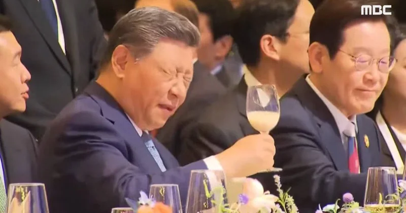 ​Si Cinpin Koreya içkisini daddı, müzakirə olundu