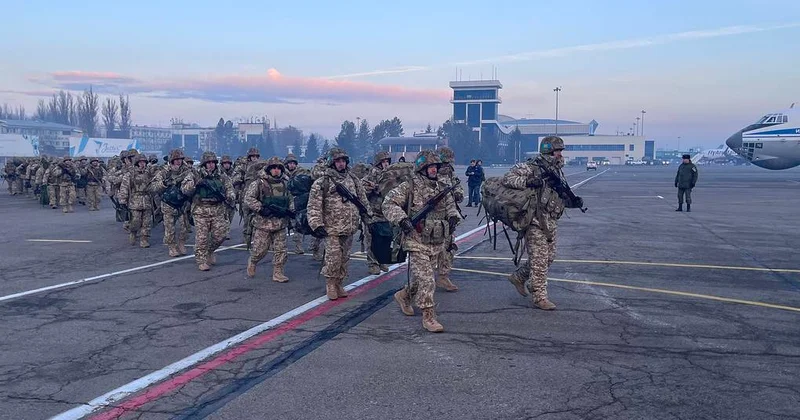 Britaniyada təhlükə siqnalı: General Rusiya ilə bağlı xəbərdarlıq etdi