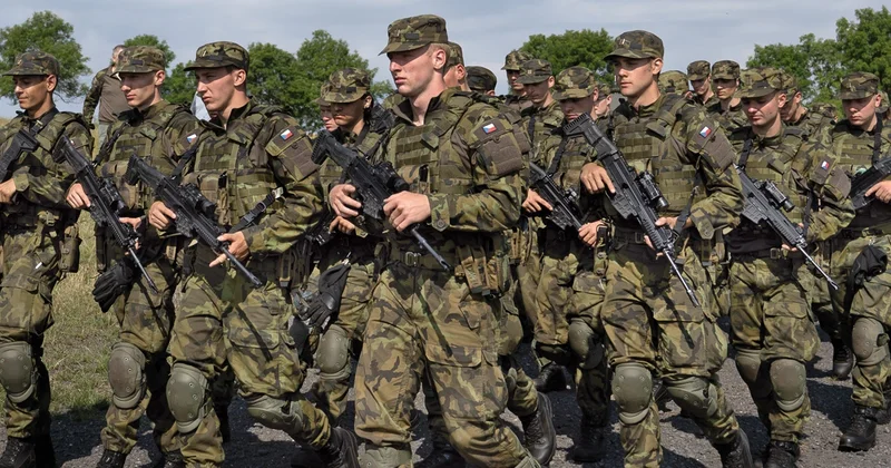 Çexiya ordusuna rekord sayda əsgər çağırılır