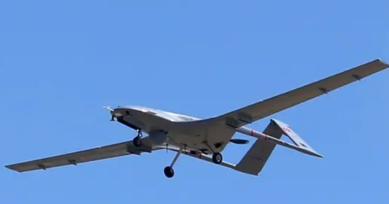 В Шахтерске громкие взрывы: украинские дроны ударили по нефтебазе видео