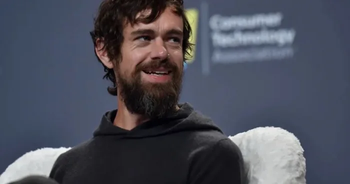 Milyarderlər nə oxuyur? Cek Dorsinin siyahısı