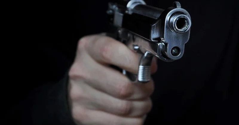 В Турции произошла стрельба в кафе есть жертвы ФОТО