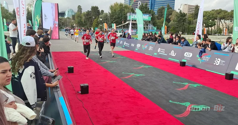 Bakıda V “Qələbə qaçışı” yarışı keçirilib VİDEO FOTO