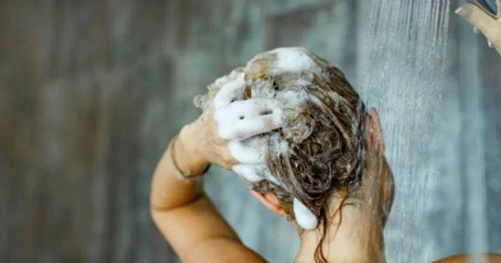 Şampuna yarım çay qaşığı əlavə edin KONKRET