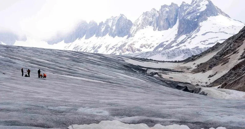 Dünya əriyir: Alp və Qafqaz dağları üçün qorxulu xəbərdarlıq