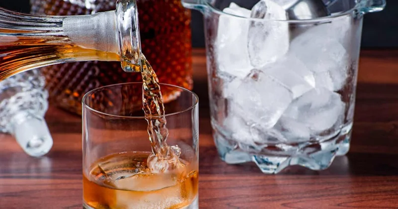 Выявлен неожиданный фактор, провоцирующий тягу к алкоголю