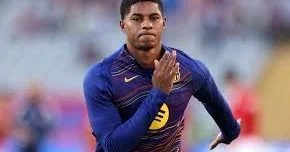 Reşford Barselona da qalmaq üçün buna razı olmalıdır