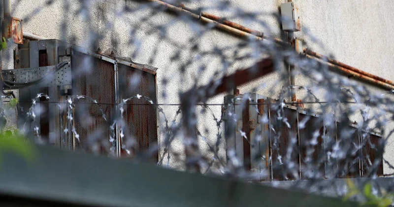 В турецкой тюрьме нашли тело осужденного на 11 тысяч лет