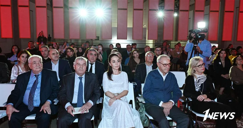 В рамках фестиваля Art Weekend состоялся Международный вечер поэзии