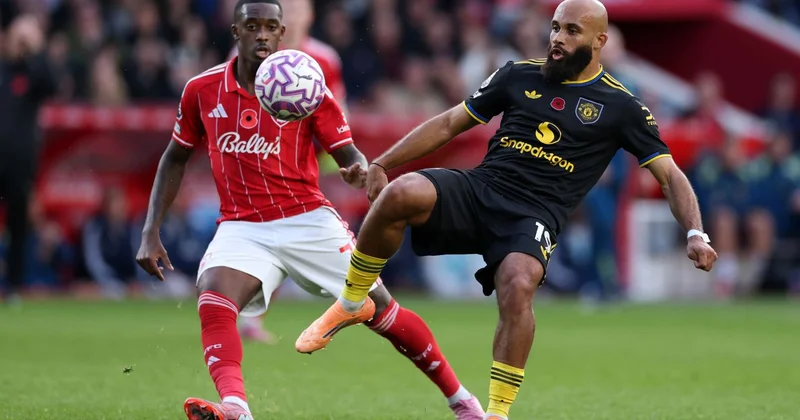 “Nottinqem Forest”in baş məşqçisi hakimləri sərt tənqid edib