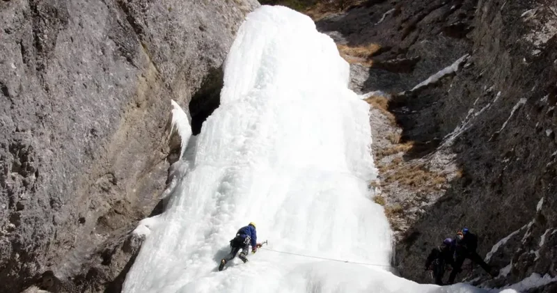 В Италии лавина унесла жизни пяти немецких альпинистов