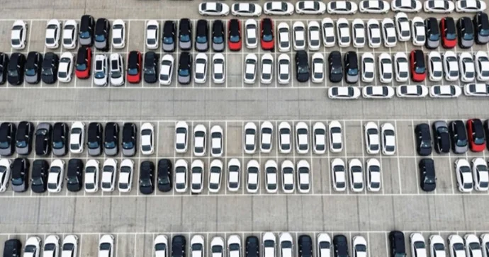 Çin avtomobillərini ən çox kim alır?