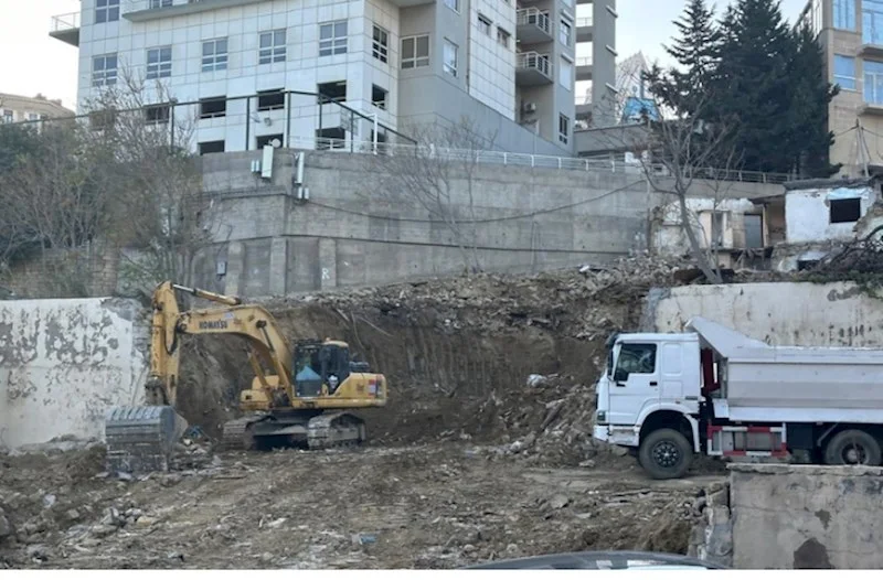 Bakıda daha bir söküntü başladı: Kvadratı 2200dən Sakinlər narazıdır