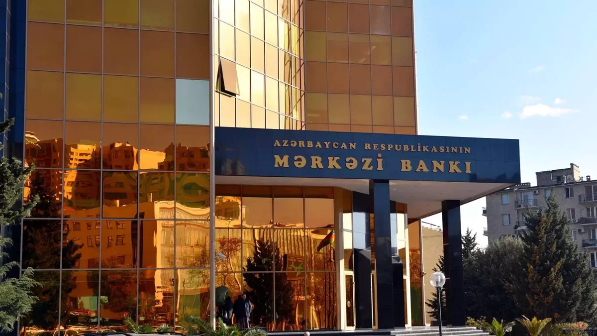 Mərkəzi Bankın valyuta ehtiyatları azalıb