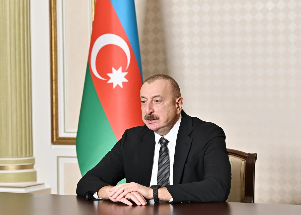 Prezident Laosun dövlət başçısını təbrik etdi