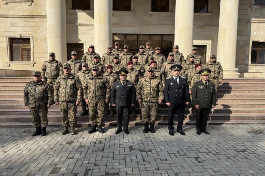 525ci qəzet Hərbi Prokurorluq və Daxili Qoşunlar hərbi hissədə birgə tədbir keçirib