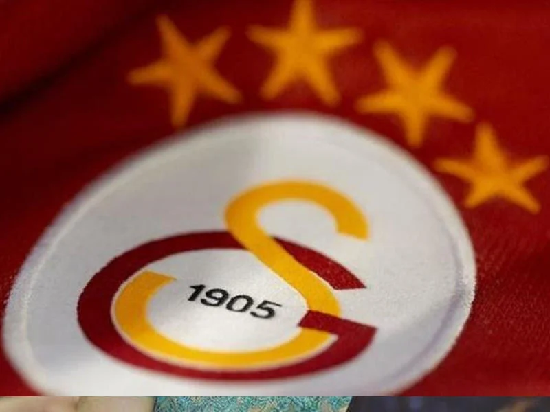 “Qalatasaray”da ciddi itki FOTO