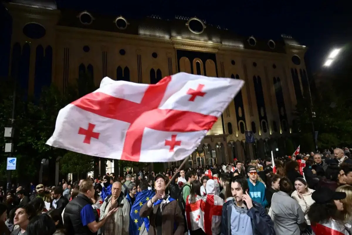 Gürcüstanda iri biznes dairələri etiraz aksiyasını dəstəkləyib