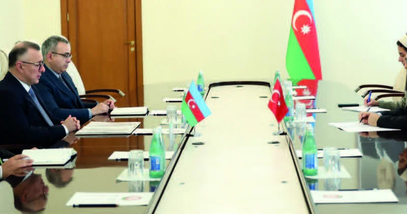 Türkiyə səfiri Səhiyyə Nazirliyində