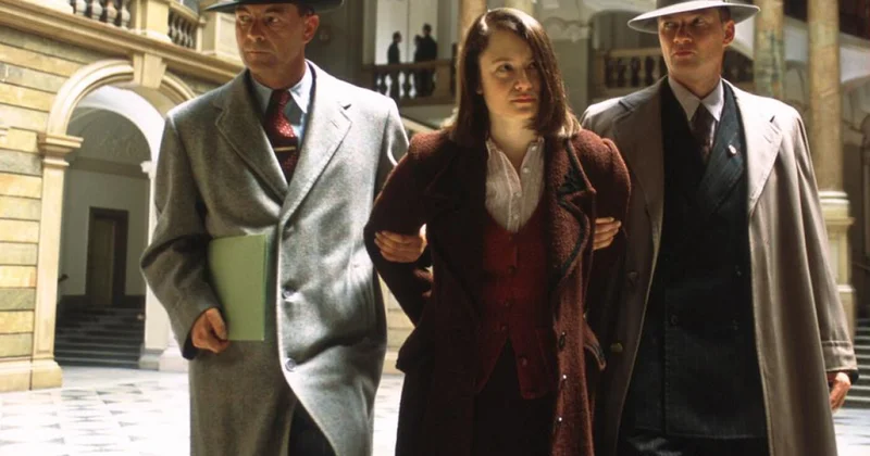 Следствие три дня, суд четыре дня. И сразу казнь… о вечном