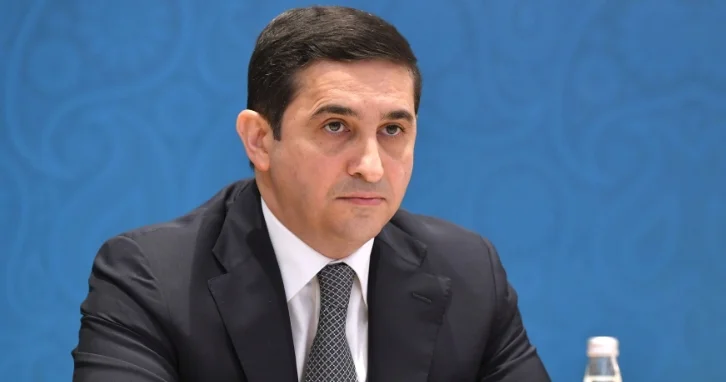 Nazir iki idarə rəisini vəzifəsindən azad etdi