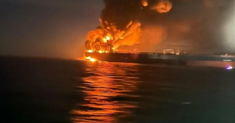 Daha bir Rusiya gəmisi Türkiyə sahillərində vuruldu FOTO