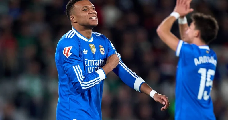 Mbappe XXI əsrin 4 cü futbolçusu oldu İdmanXəbər