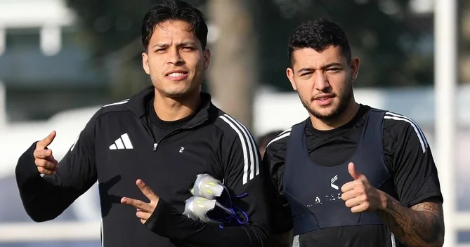 Qarabağ daha bir futbolçusunu Flamenqo ya 6 milyona sata bilər