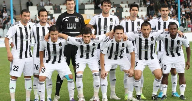 Qonçarenko Neftçi nin baş məşqçisi ola bilər