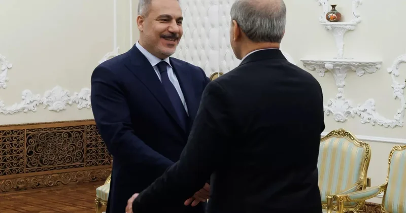 Фидан поехал в Иран за союзом наша корреспонденция