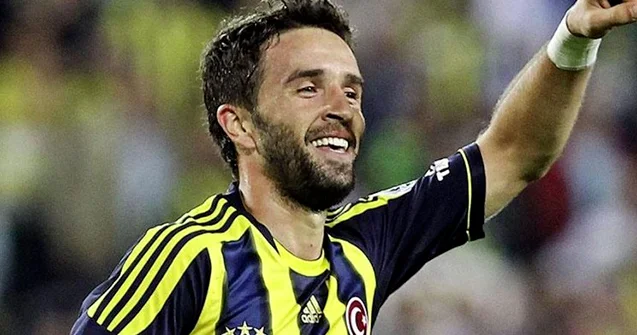 “Fənərbaxça”nın keçmiş ulduzu saxlanıldı