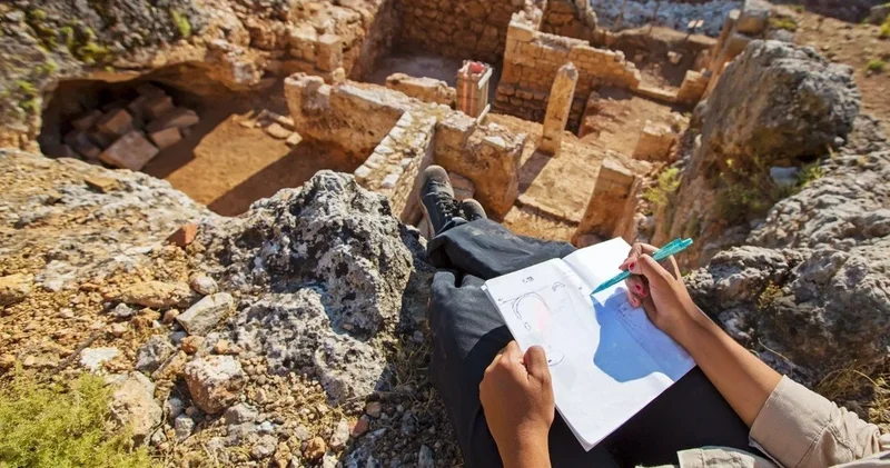 “Arxeoloqlar 2400 illik qızıl xəzinə tapıb: gizlədilmiş sərvət hansı faciəli sirri daşıyır?“ Alimlərdən açıqlama