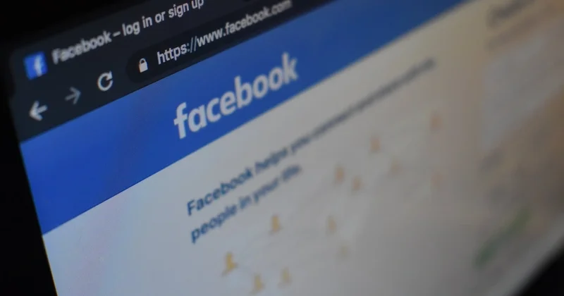 Facebook bir ayda Azərbaycandakı bazar payının 62 % ni itirib
