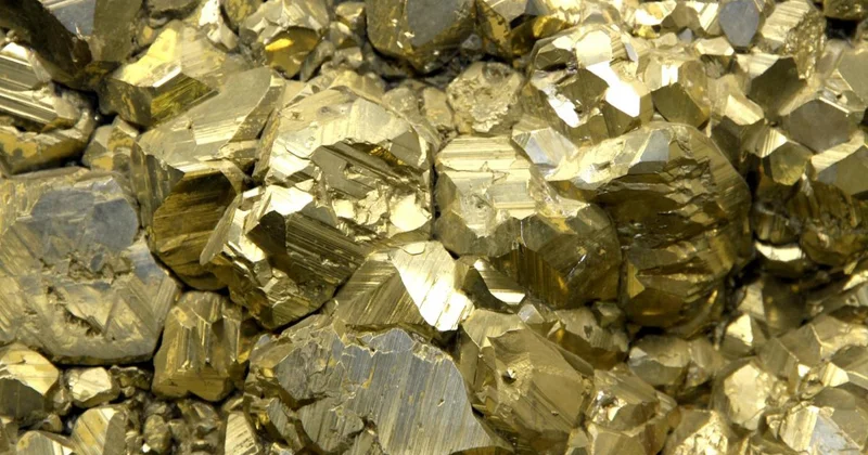 İranda nəhəng qızıl damarı kəşf edildi Milyonlarla ton...