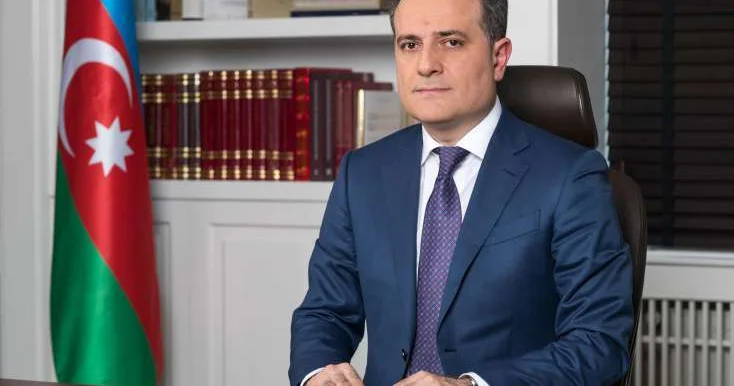 Ceyhun Bayramov ilə Estoniya xarici işlər naziri danışdı