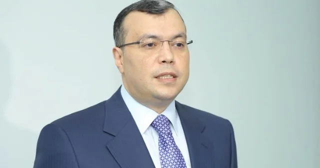 Nazir növbəti ildə neftin qiymətinin necə olacağından danışdı