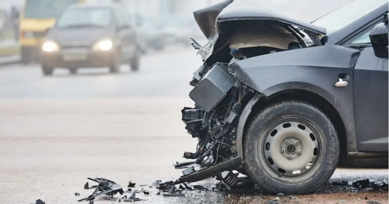 İranda vitse prezidentin ailəsi qəzaya düşdü: xanımı öldü, uşaqları yaralandı