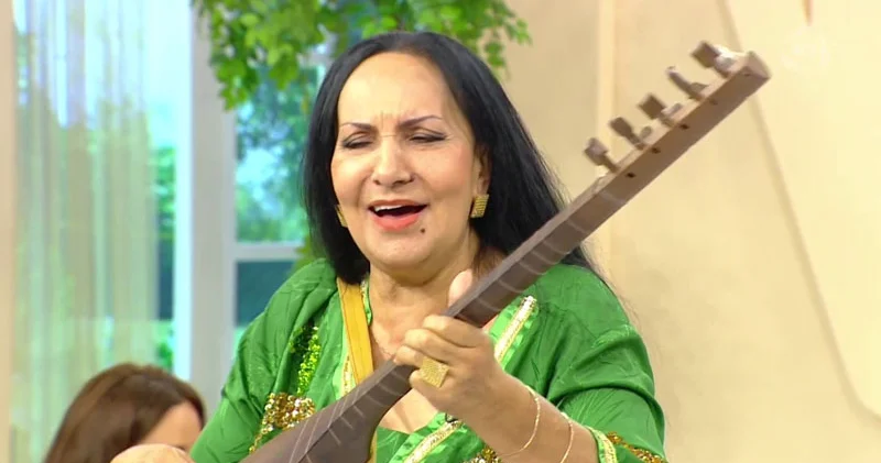 Aşıq Ulduz Sönməz 80 illik yubileyi ilə bağlı nazirin sərəncamını gözləyir