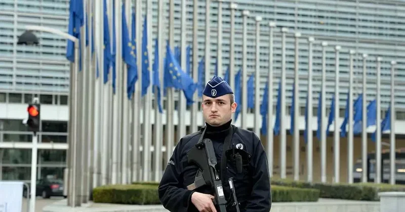 Belçikada polis Aİ nəzdindəki bir neçə qurumun ofisinə basqın edib
