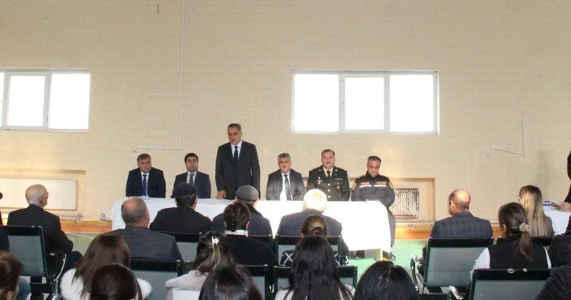 İcra başçısı vətəndaşların problemlərini dinlədi FOTOLAR