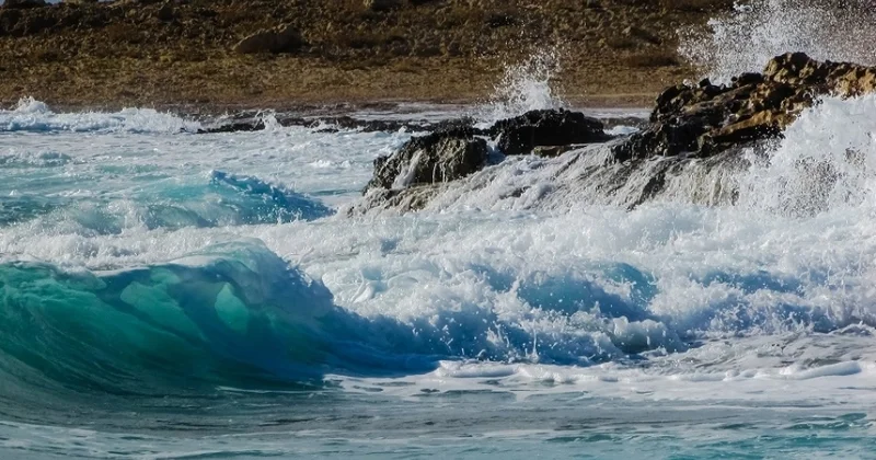 Xəzərin suyu çoxalacaq, binalar su altında qalacaq KONKRET