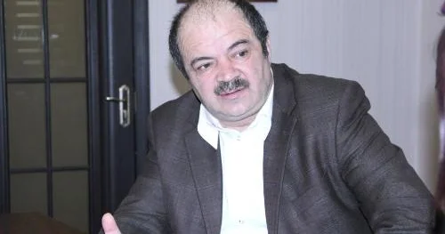 Məşhur rejissor Kino Agentliyini məhkəməyə verir