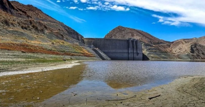 İranda su anbarları böhranlı vəziyyətdədir