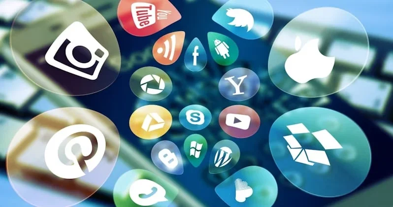 Sosial şəbəkələr ailə dəyərlərini pozur?