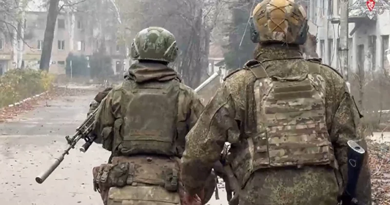 Rusiya Pokrovsk və Vovçanska nəzarəti ələ keçirdi Video