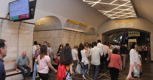 Bakı metrosunda 59 yaşlı kişi ölüb.