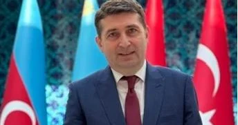 Mühacirətdə sönən işıqlar: Fətəli xan Xoyski və Həsən bəy Ağayevin Tiflisdə qətlləri