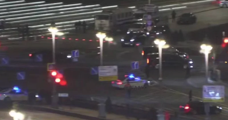 Putinin korteci Kremlə çatdı, ABŞ nümayəndə heyəti ilə görüş keçiriləcək VİDEO